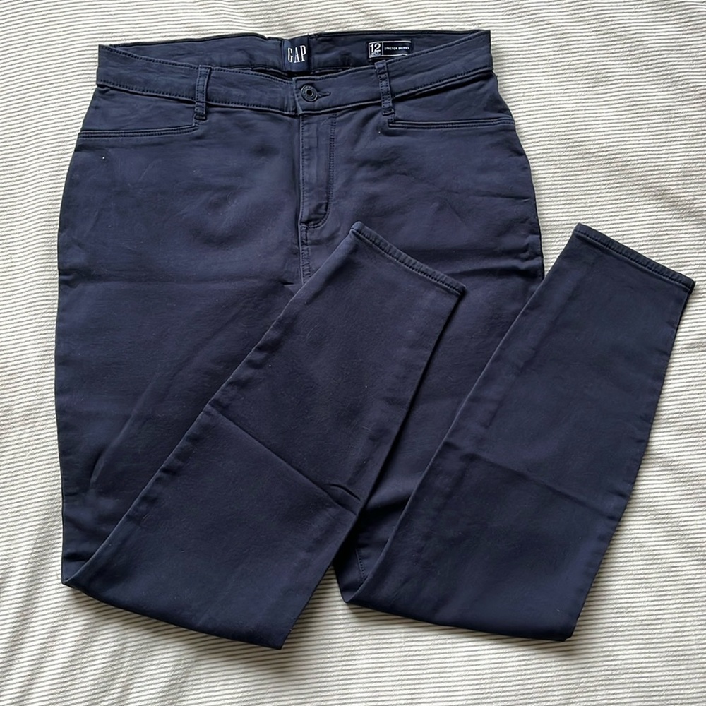 NWOT Gap Stretch Skinny Blue Pants